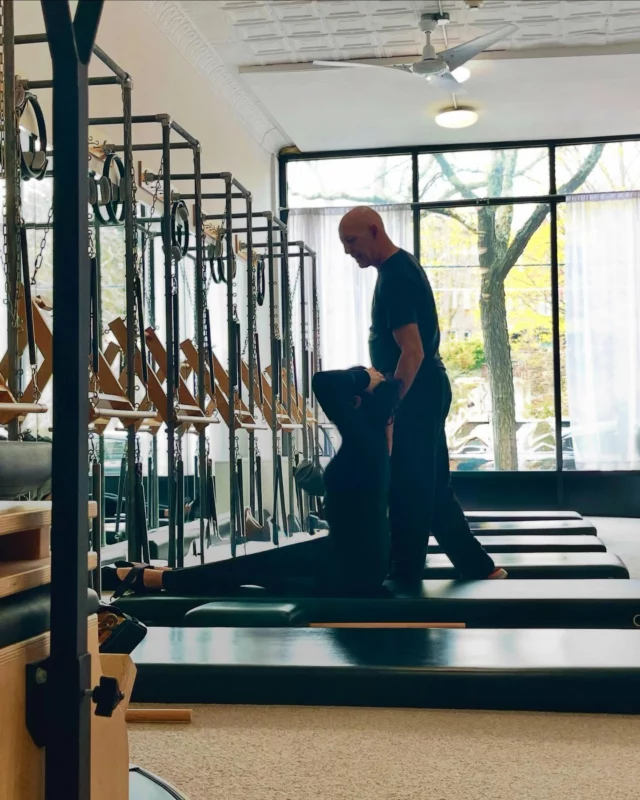 Precision. Alignment. Strength. At Scarsdale Pilates one-on-one attention makes all the difference. 
#pilatespractice #movementmatters